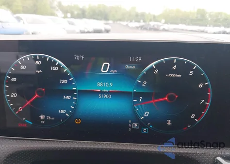 2020 Mercedes-Benz A 220 4Matic z USA, uszkodzony, nr VIN WDD3G4FB3LW040170